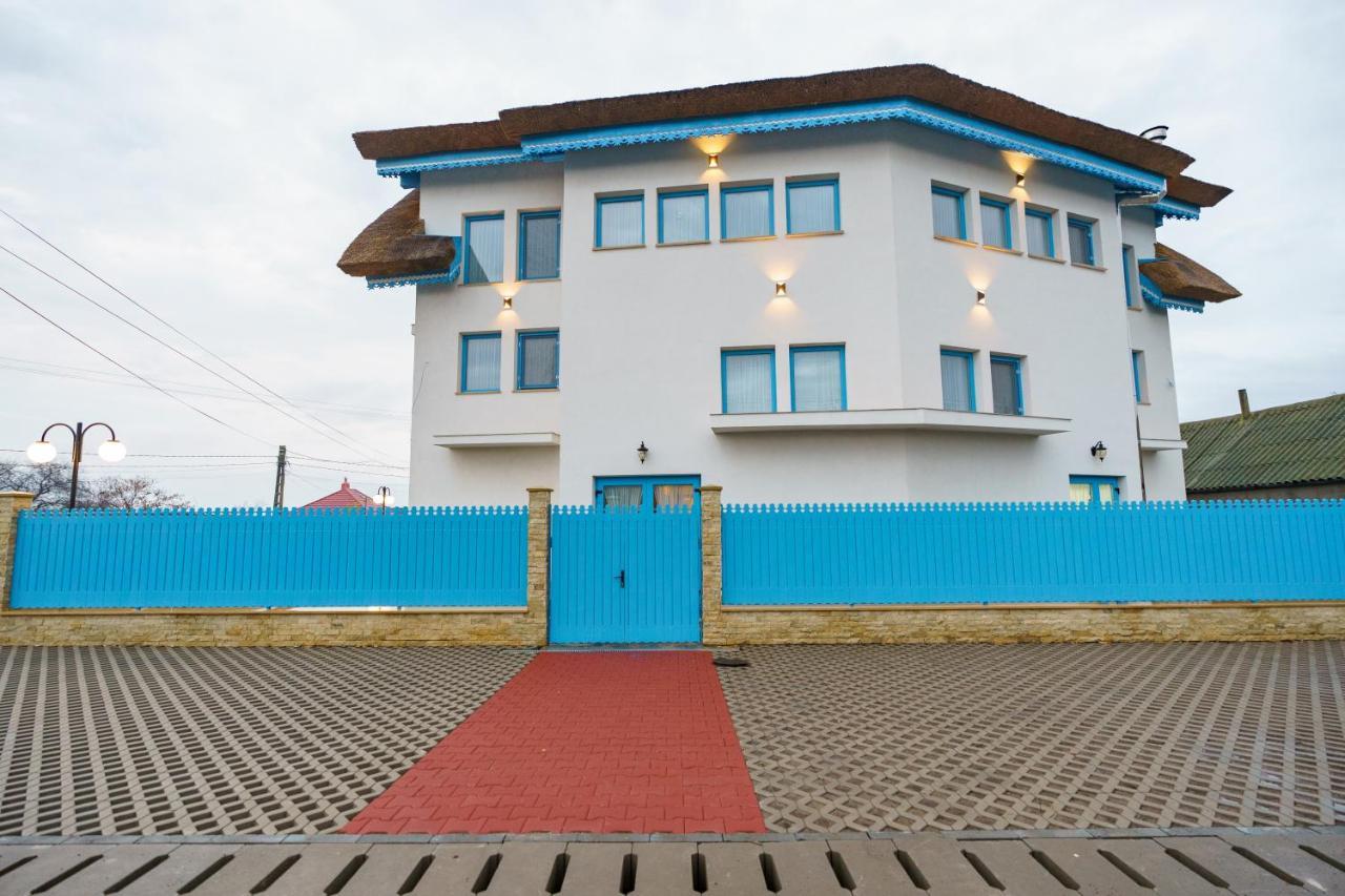 Pensiunea Cuplu Calator Журиловка Экстерьер фото